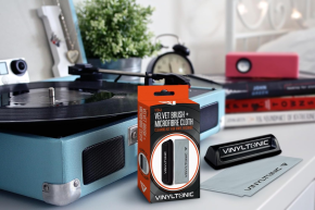 Velvet Brush & Mircofibre Cloth / Vinyl Tonic / 2024